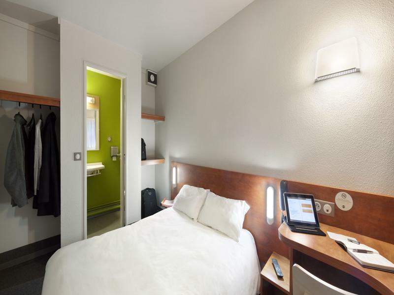 B&B Hotel Angers 1 Beaucouzé Eksteriør billede